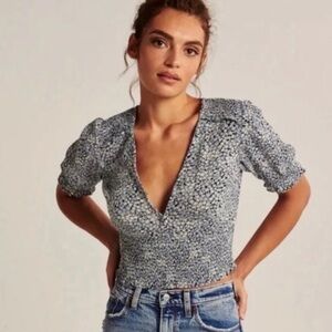 Abercrombie & Fitch Floral Smocked Waist Top sz XL